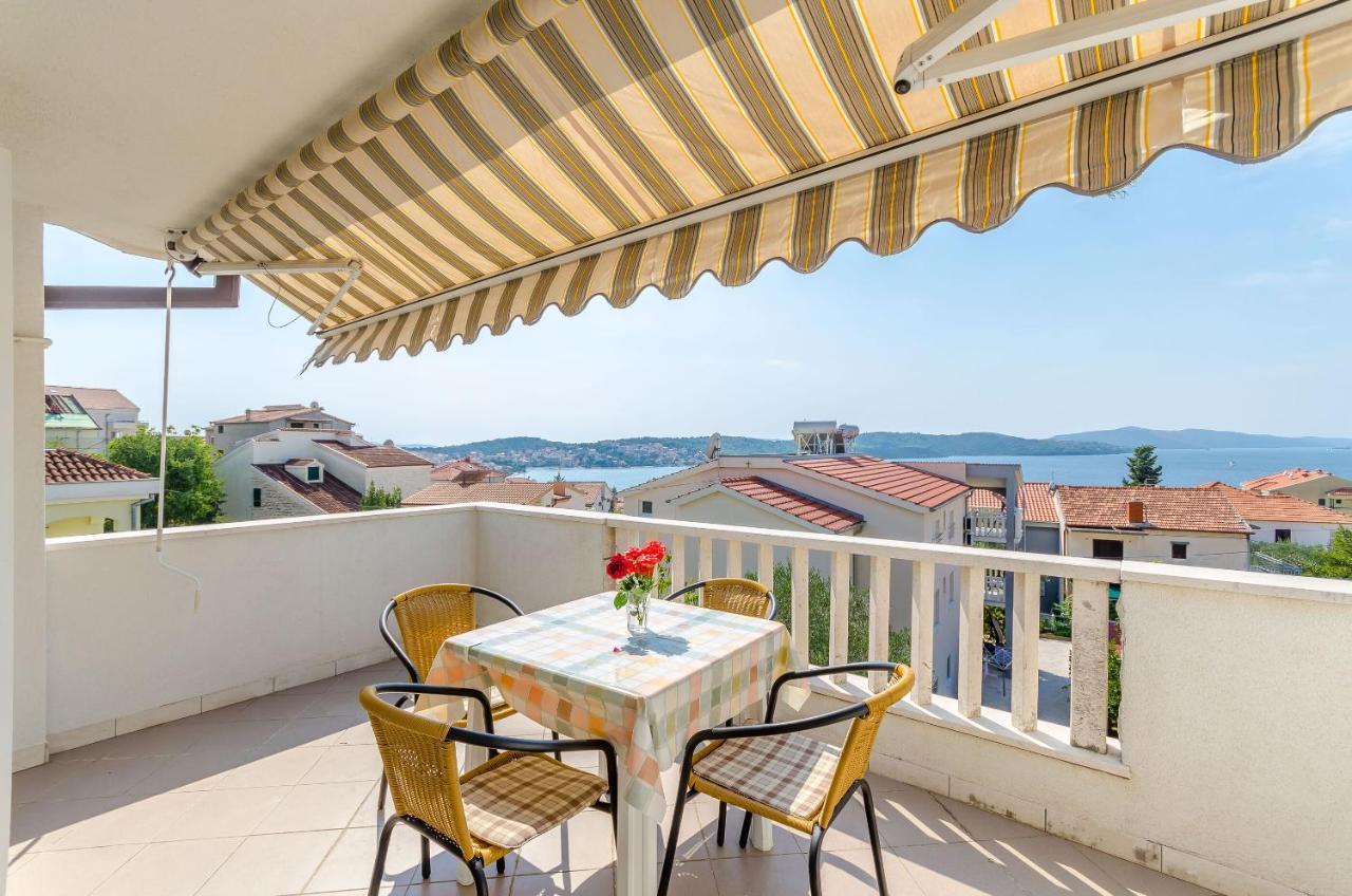 Apartments Tily Trogir Extérieur photo