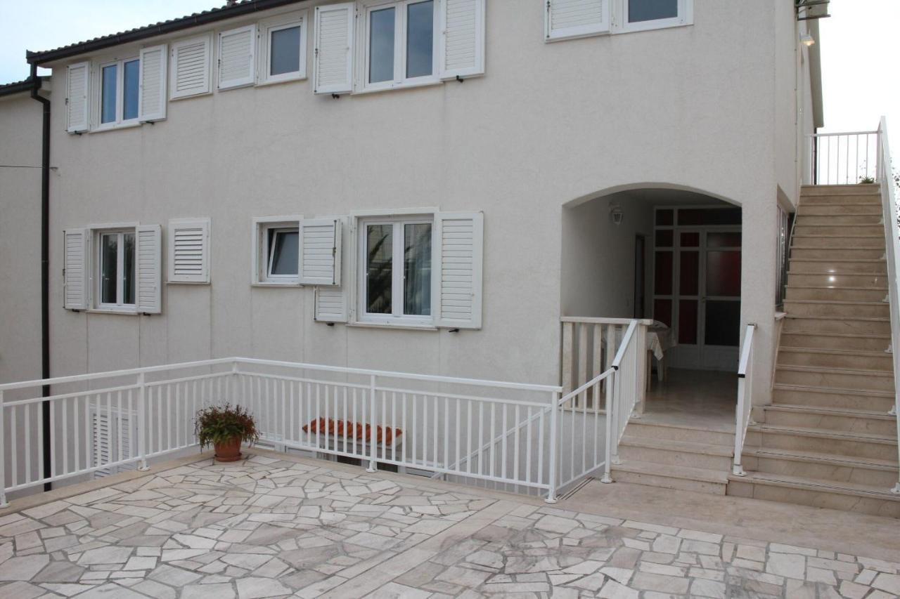 Apartments Tily Trogir Extérieur photo